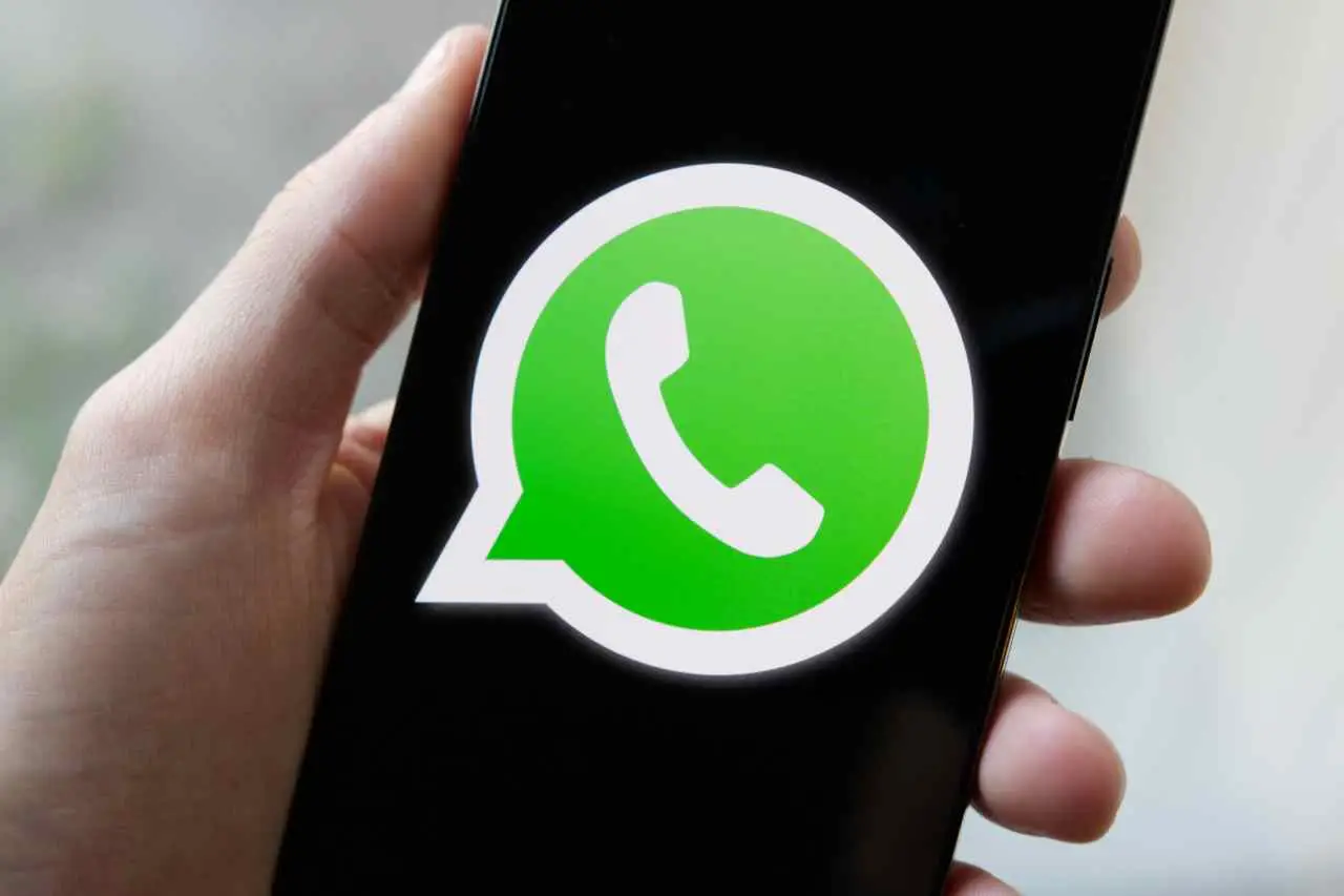Allerta WhatsApp: se ricevi questi messaggi strani non rispondere e non cliccare