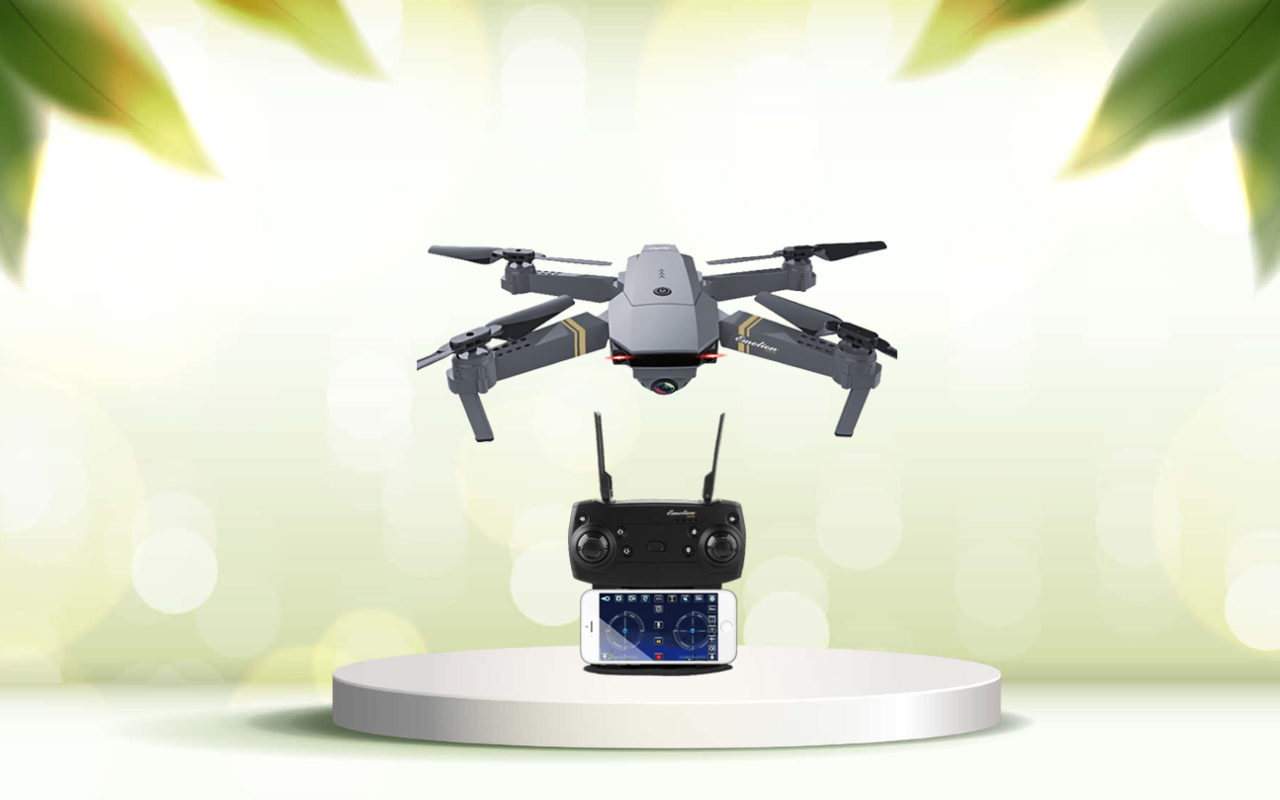 Scopri X Tactical Drone: riprese HD professionali e panoramiche a 360° senza limiti